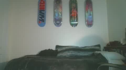 shyboyhugecum2020 online show from 02.21.26