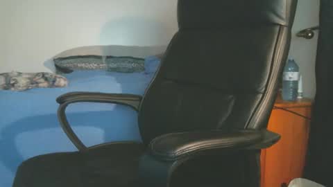 shyboyhugecum2020 online show from 03.31.26