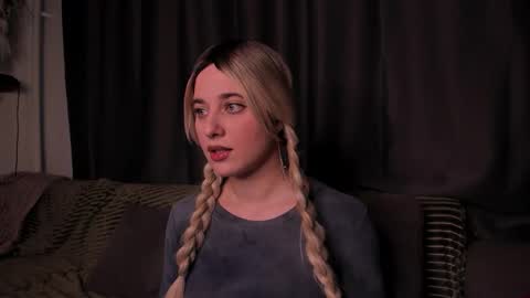 Mary online show from 10.10.25