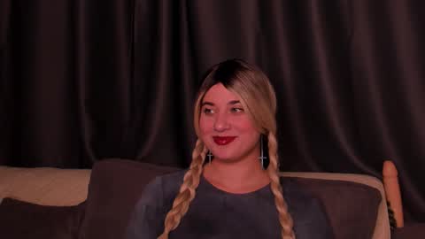 Mary online show from 10.14.25