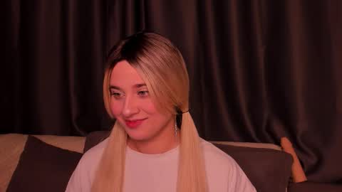 Mary online show from 10.15.25