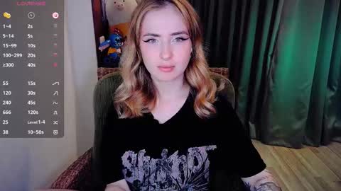 Snapshot of shyfoxxxy chatting on 01.07.26 Effie online show from 01.07.26