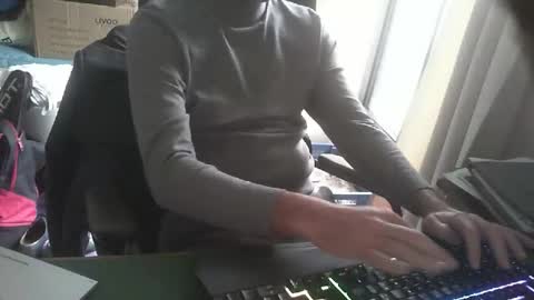 shyfrenchcock online show from 02.05.26