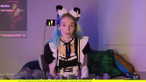 Snapshot of shyohiogirl chatting on 06.24.26 Hippie online show from 06.24.26