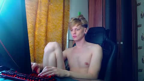 Tom and Betty online show from 04.09.26