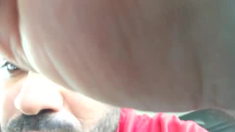 Snapshot of si53 chatting on 10.15.25 si53 online show from 10.15.25