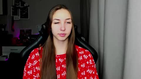 SIA online show from 01.13.26