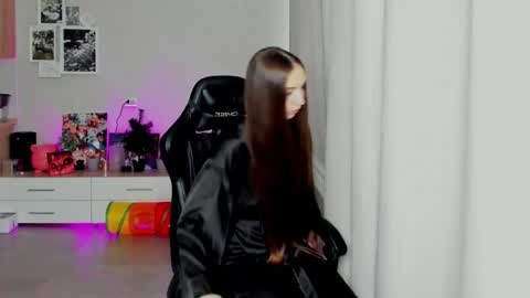 SIA online show from 04.01.26