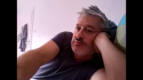 sibemolx online show from 10.15.25