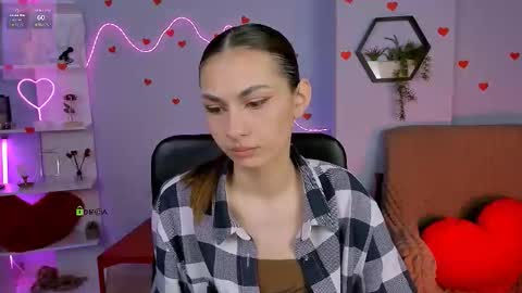 Snapshot of sicilia_shine chatting on 02.17.26 silicia online show from 02.17.26