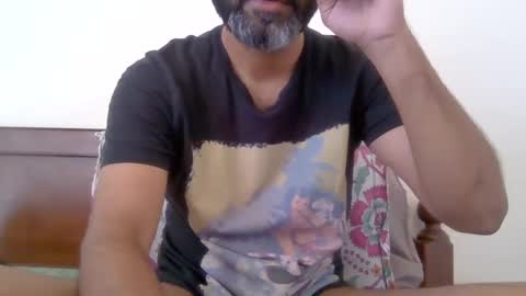 Snapshot of sidhartharya chatting on 01.18.25 sidhartharya online show from 01.18.25