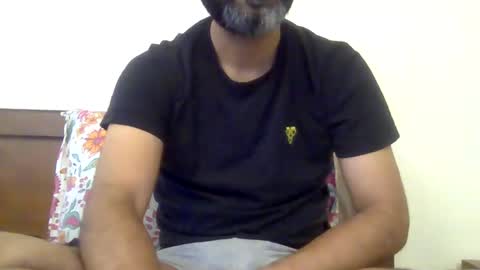 Snapshot of sidhartharya chatting on 01.18.25 sidhartharya online show from 01.18.25