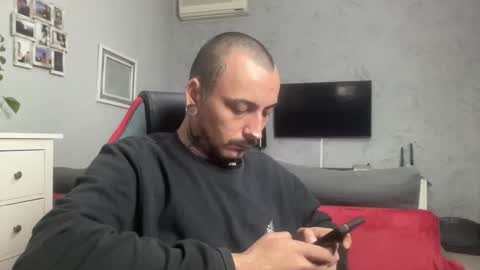 sidvicious23cm online show from 02.23.26