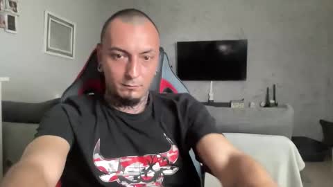 Snapshot of sidvicious23cm chatting on 04.07.26 sidvicious23cm online show from 04.07.26