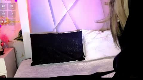 Snapshot of sienna_desiree chatting on 04.01.26 Sienna Desieree online show from 04.01.26