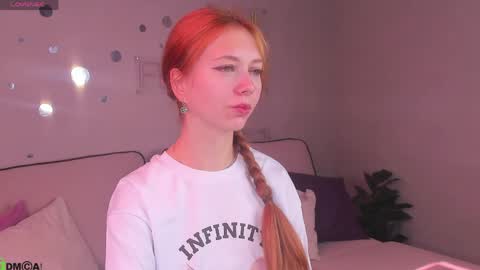 Sienna online show from 06.07.26