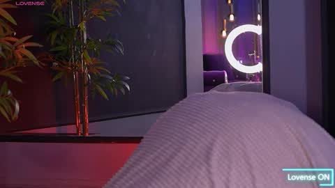 Sienna online show from 11.13.25