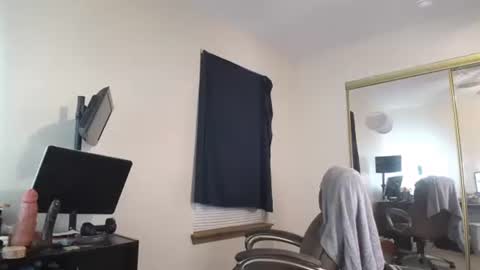 Nicole Zelaya Ferrati  Niky Ferrati online show from 10.31.25