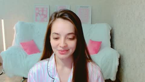 Sienna Mia online show from 06.07.26