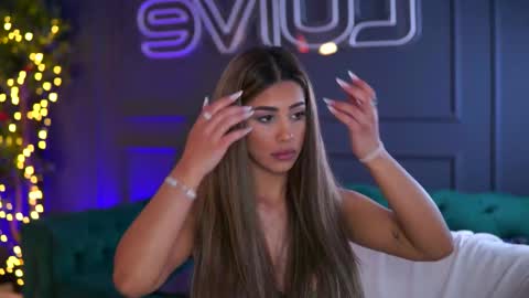 Sienna online show from 01.19.26