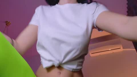 Sienna online show from 04.07.26