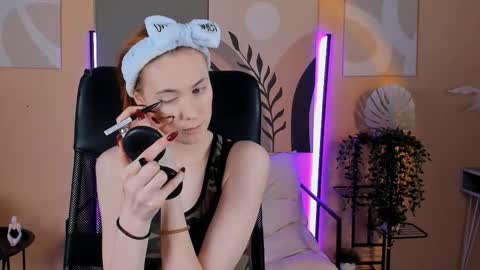 SieraHarper online show from 12.16.25