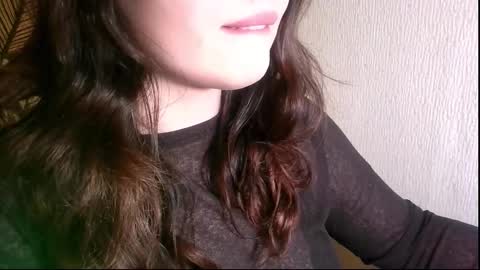 Snapshot of silentmuse_ chatting on 12.16.25 muse online show from 12.16.25