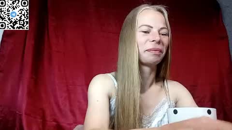 JULIANA online show from 07.10.26