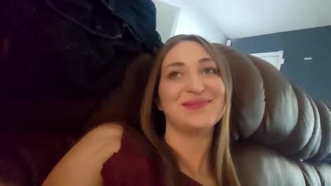 Snapshot of silentsarah chatting on 12.15.25 SilentSarah online show from 12.15.25