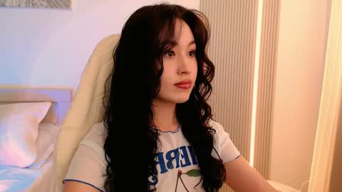 silk_ann online show from 04.15.26