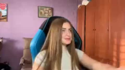 Erica online show from 05.11.26