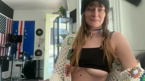 silkwilde online show from 04.28.26