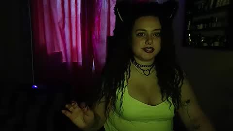 silkyscent online show from 10.26.25