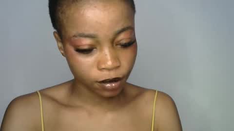 Snapshot of silm_baddie14 chatting on 04.29.26 slim daddie14 online show from 04.29.26