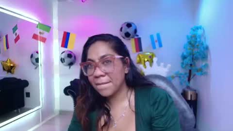 Snapshot of silvana_lane chatting on 07.18.26 Silvana online show from 07.18.26
