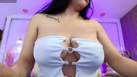 Snapshot of silvana_monroe chatting on 01.29.25 SIlvana online show from 01.29.25