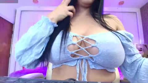 Snapshot of silvana_monroe chatting on 02.15.25 SIlvana online show from 02.15.25
