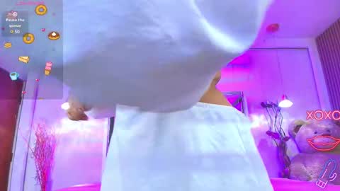 Snapshot of silvana_monroe chatting on 03.05.25 SIlvana online show from 03.05.25