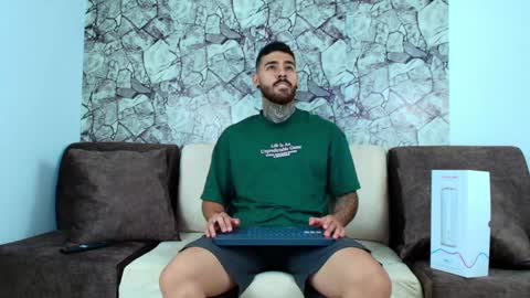 silavno online show from 12.24.24