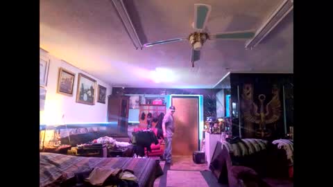 Snapshot of silvawolve chatting on 02.25.26 SILVA online show from 02.25.26