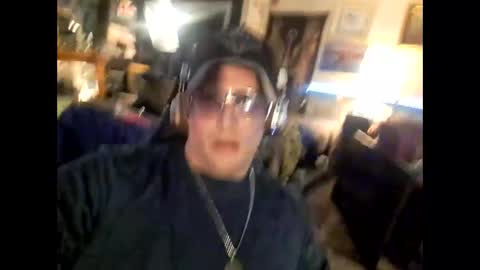 Snapshot of silvawolve chatting on 03.04.26 SILVA online show from 03.04.26