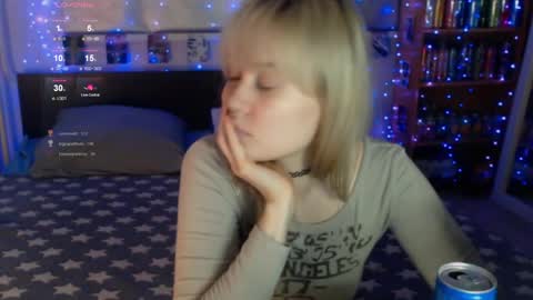 Snapshot of silvercherub chatting on 06.04.26 silvercherub online show from 06.04.26