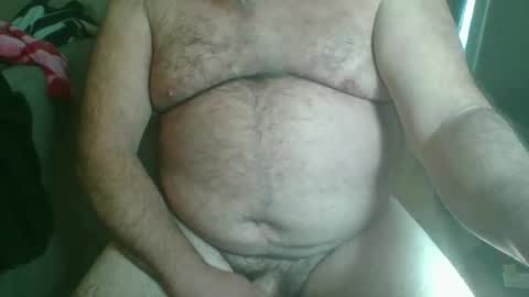 Snapshot of silverdadbody chatting on 03.20.26 silverdadbody online show from 03.20.26