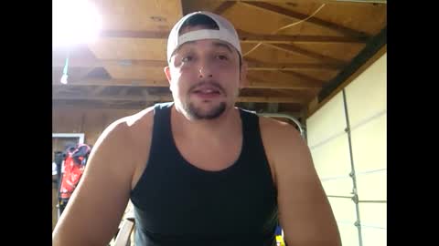 Snapshot of silverfox706 chatting on 02.14.25 Jay  Silverfox706 online show from 02.14.25