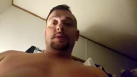 Snapshot of silverfox706 chatting on 10.18.25 Jay  Silverfox706 online show from 10.18.25