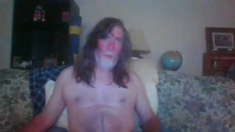 Snapshot of silverfunfox chatting on 01.02.25 silverfunfox online show from 01.02.25