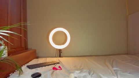 Snapshot of silverhase1 chatting on 02.21.26 silverhase1 online show from 02.21.26