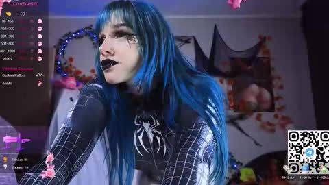 Snapshot of silvia_santorskii chatting on 10.30.25 silvia_santorskii online show from 10.30.25