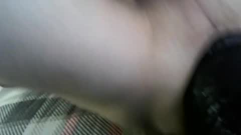 horny bottom hosting online show from 04.14.26