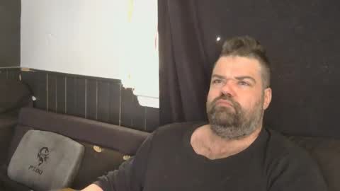 Snapshot of simon_8510 chatting on 03.30.26 simon_8510 online show from 03.30.26